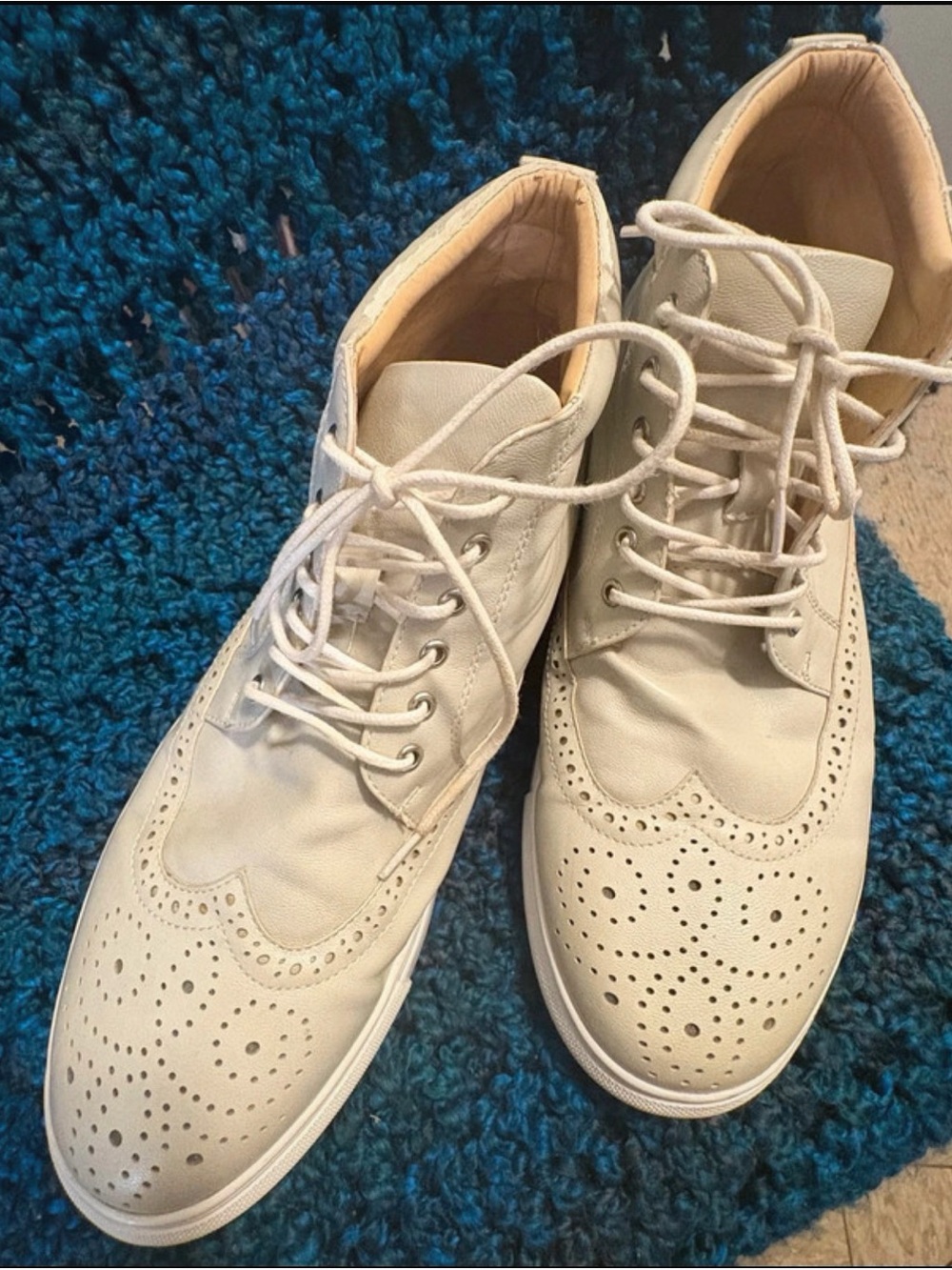 Source Unknown White Brogue-Style Athletic Lace-Up Shoes